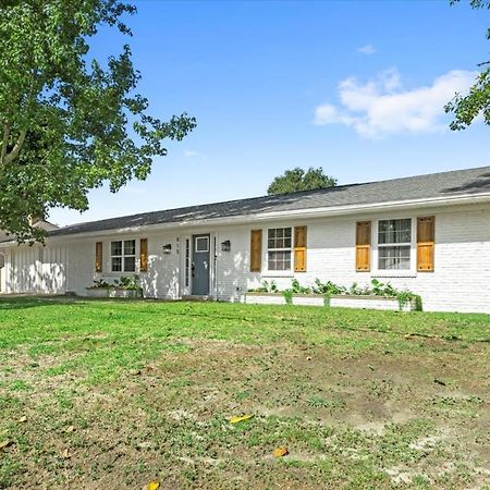 Ranch Home Gem 5Br Home Sleeps 12 With Game Room Gulfport Exterior foto