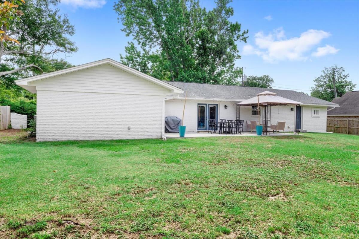 Ranch Home Gem 5Br Home Sleeps 12 With Game Room Gulfport Exterior foto