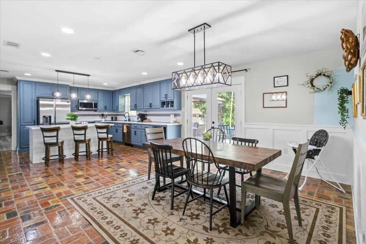 Ranch Home Gem 5Br Home Sleeps 12 With Game Room Gulfport Exterior foto