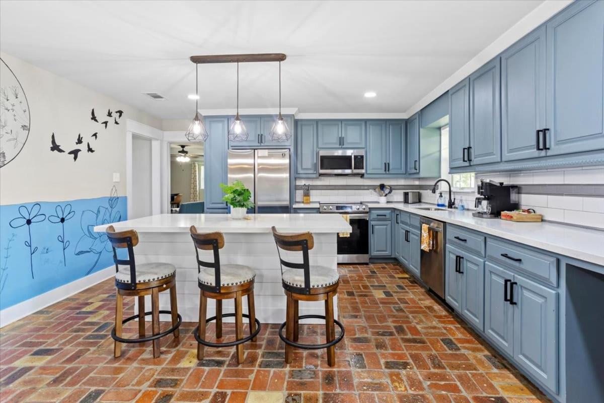 Ranch Home Gem 5Br Home Sleeps 12 With Game Room Gulfport Exterior foto